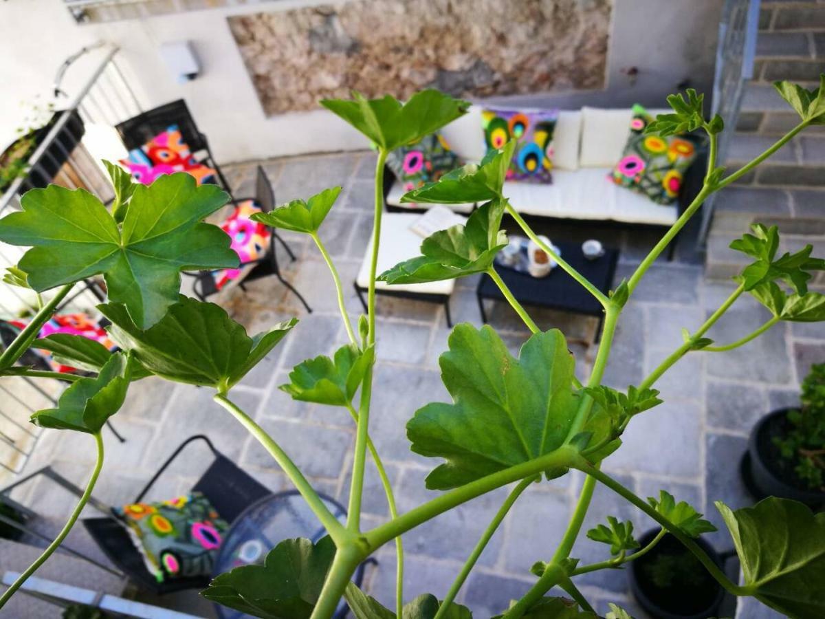 Cres Art Studio Lime Apartment Exterior photo