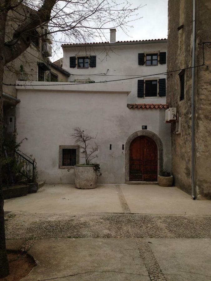 Cres Art Studio Lime Apartment Exterior photo